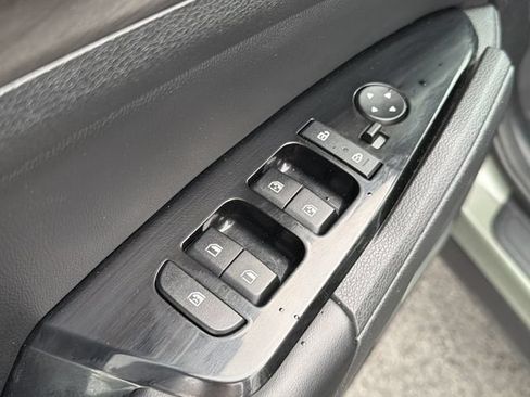 Used 2024 Kia Sportage X-Line AWD/4WD image 21