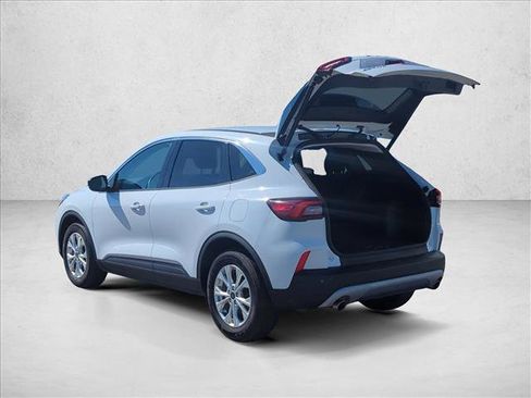 Used 2023 Ford Escape Active image 8