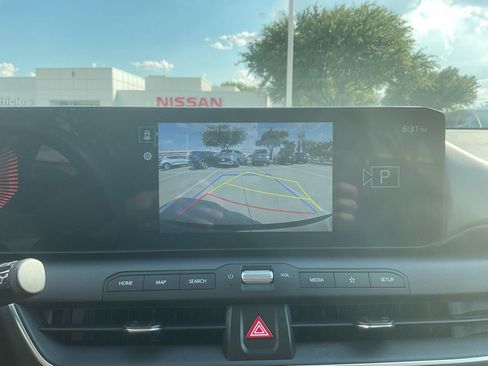 Used 2025 Kia K4 FWD image 21