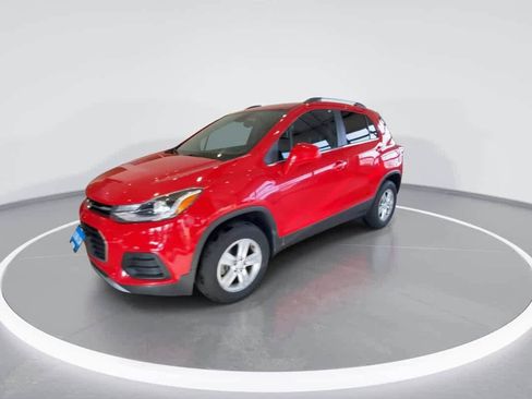 Used 2018 Chevrolet Trax LT image 4