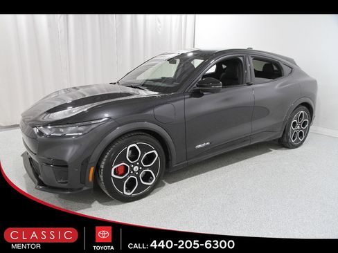 Used 2022 Ford Mustang Mach-E GT image 3