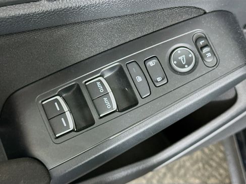 Used 2023 Honda Civic Sport image 15