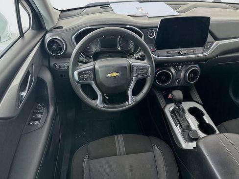 Used 2023 Chevrolet Blazer LT image 28