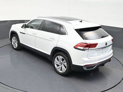 Used 2021 Volkswagen Atlas Cross Sport SEL FWD image 15