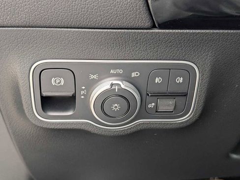 Used 2025 Mercedes-Benz GLA 250 GLA 250 image 14