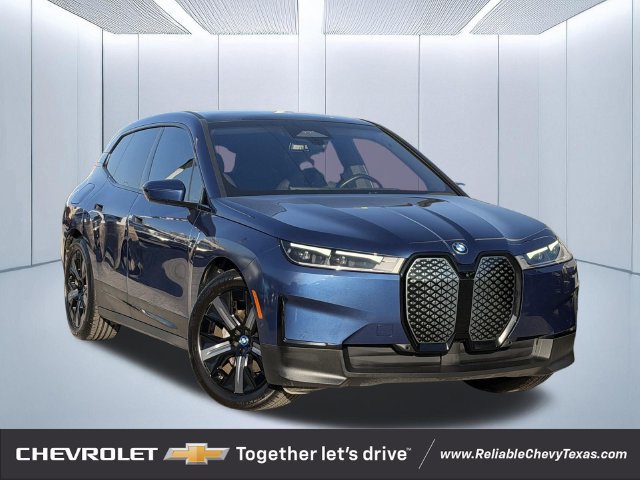 Used 2022 BMW iX xDrive50 w/ Premium Package AWD/4WD image 1