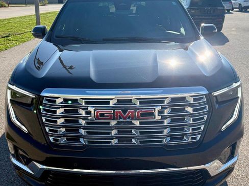 Used 2024 GMC Acadia Denali w/ Super Cruise Package AWD/4WD image 10