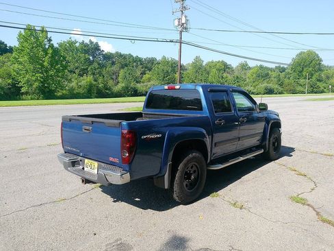 Used 2005 GMC Canyon SLE w/ Safe And Sound Package AWD/4WD image 7