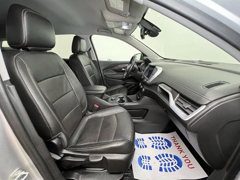 Used 2020 GMC Terrain SLT image 9