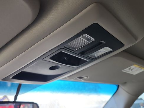 Used 2012 RAM 1500 Classic SLT w/ Protection Group image 26