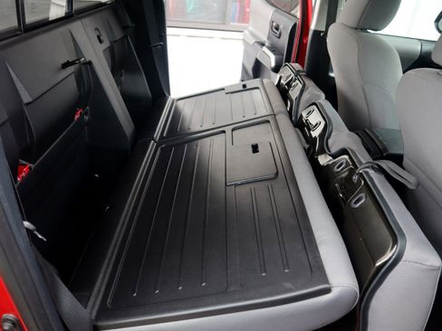 Used 2019 Toyota Tacoma SR5 image 48