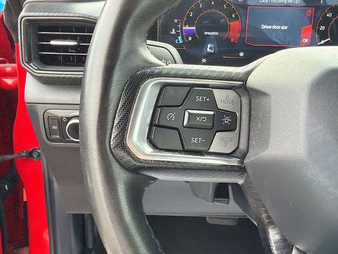 Used 2024 Ford Mustang Convertible RWD image 34