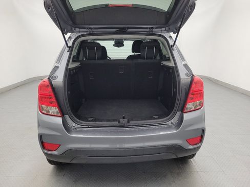 Used 2020 Chevrolet Trax LS w/ Tint and Cruise Package AWD/4WD image 29