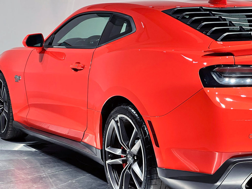 Used 2018 Chevrolet Camaro SS w/ Hot Wheels Edition RWD image 36