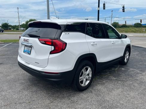 Used 2020 GMC Terrain SLE AWD/4WD image 3
