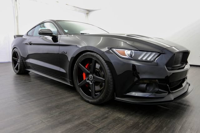 Used 2017 Ford Mustang GT Premium w/ GT Performance Package RWD image 24