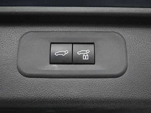 Certified 2024 Toyota Grand Highlander AWD image 36