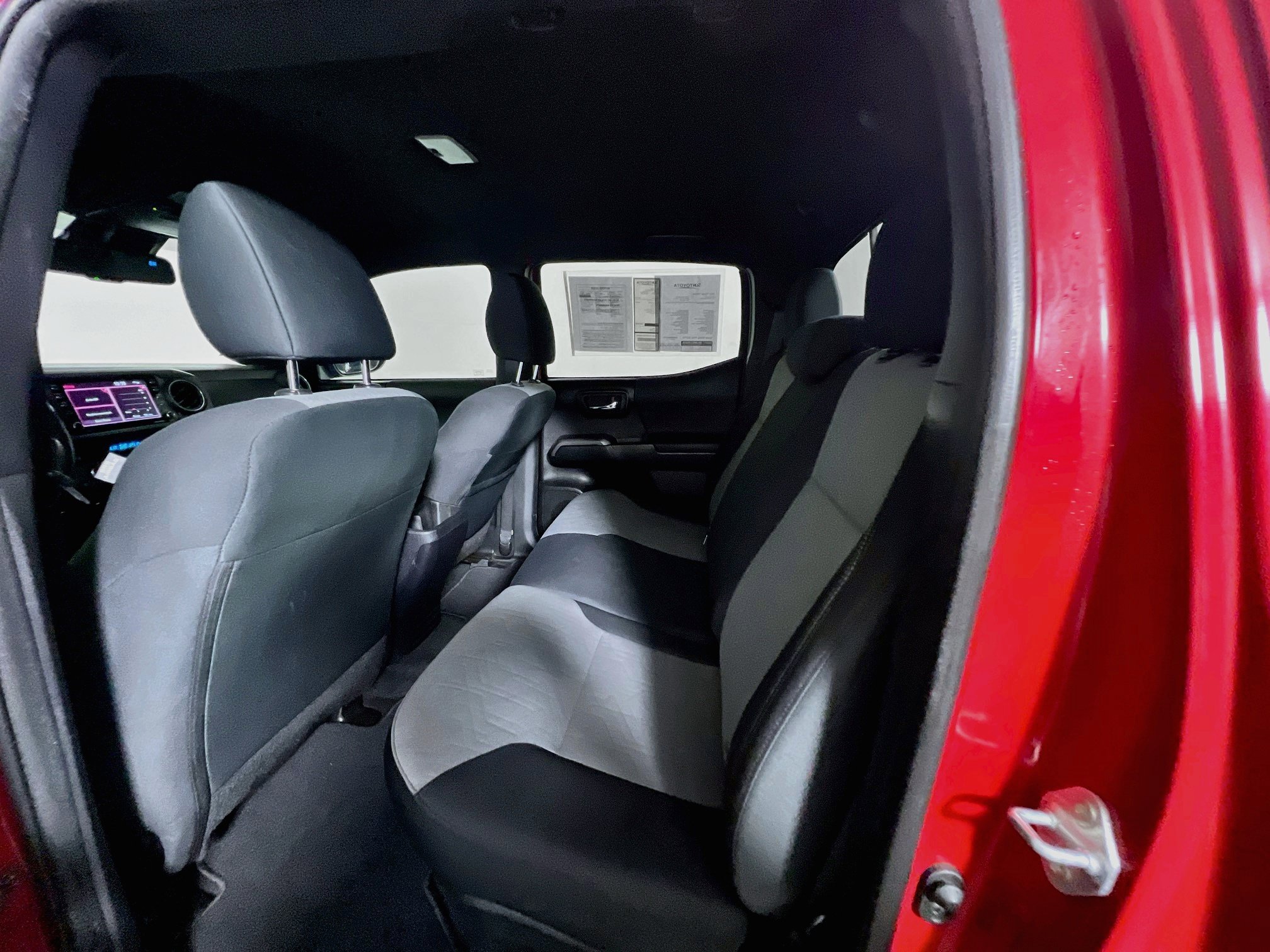 Used 2021 Toyota Tacoma TRD Sport w/ Technology Package RWD image 28
