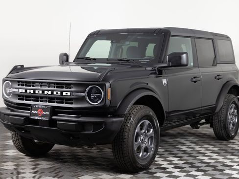 Used 2025 Ford Bronco Big Bend AWD/4WD image 2