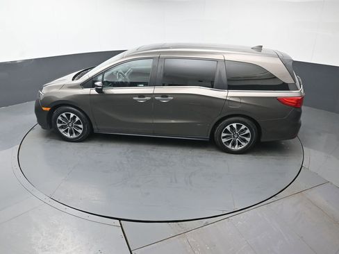 Used 2022 Honda Odyssey EX-L image 41