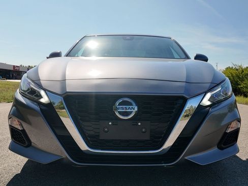 Used 2022 Nissan Altima 2.5 SV image 29