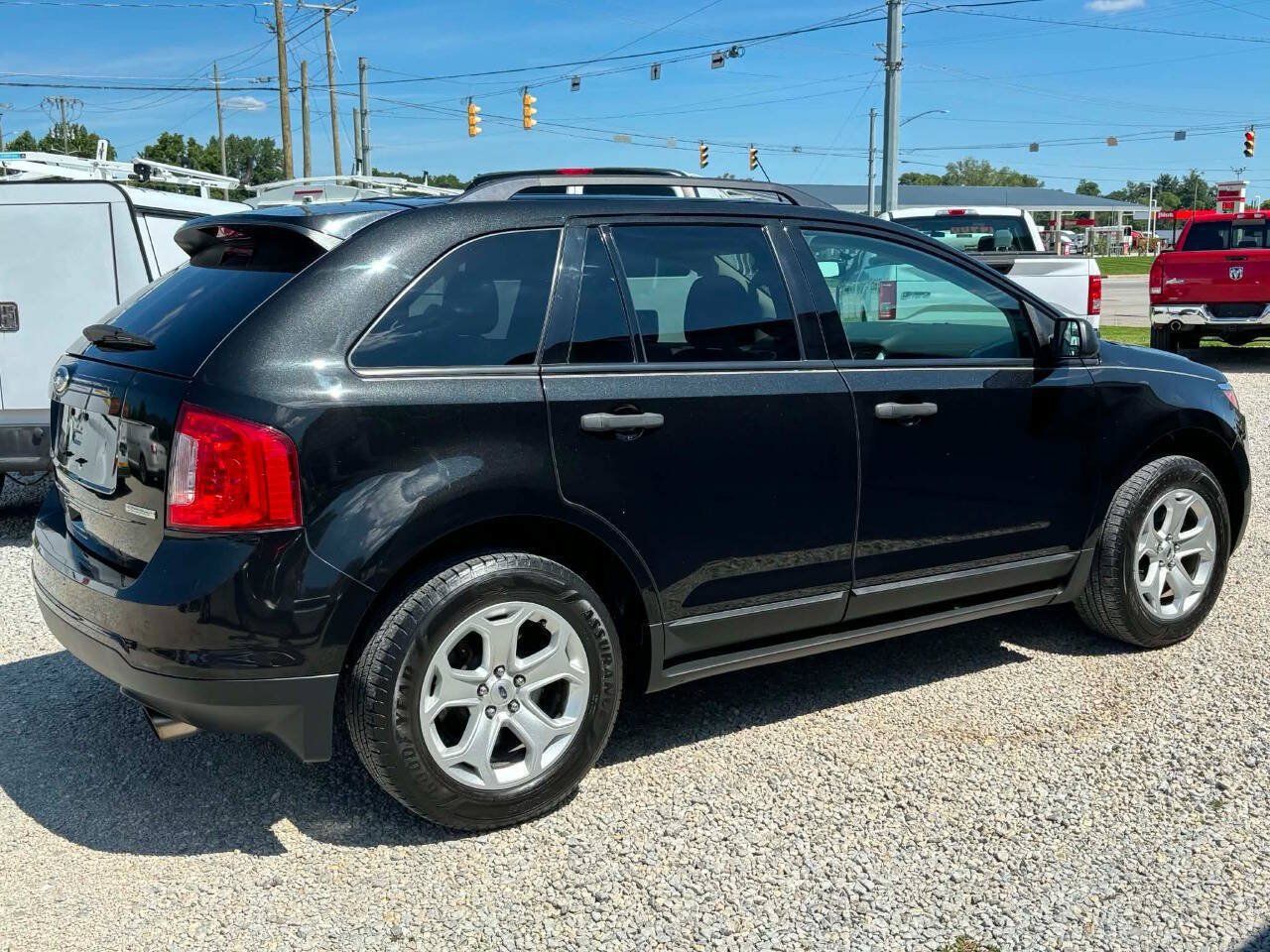 Used 2014 Ford Edge SE w/ Equipment Group 101A FWD image 4