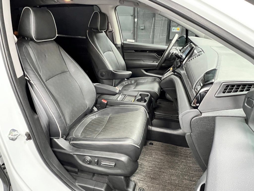 Used 2022 Honda Odyssey Elite image 8