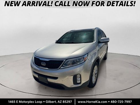Used 2015 Kia Sorento EX w/ EX V6 Touring Package AWD/4WD image 1