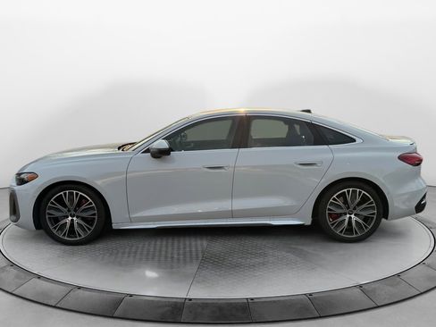 Used 2025 Audi S5 Premium Plus image 4