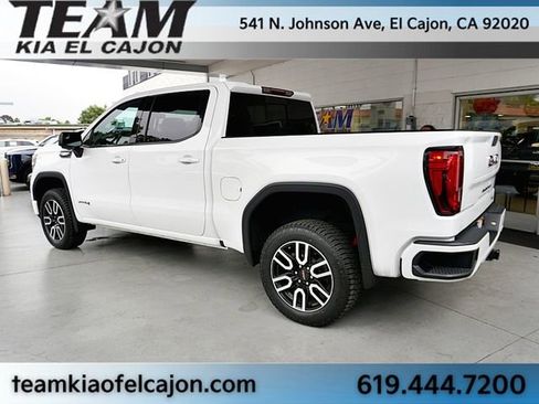 Used 2021 GMC Sierra 1500 AT4 w/ AT4 Preferred Package AWD/4WD image 9
