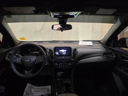 Used 2024 Chevrolet Equinox RS AWD/4WD image 28