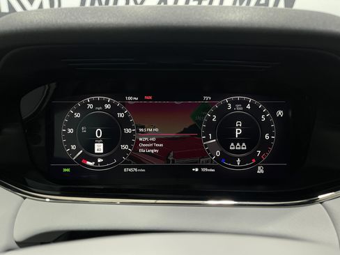 Used 2020 Land Rover Range Rover Evoque First Edition AWD/4WD image 23