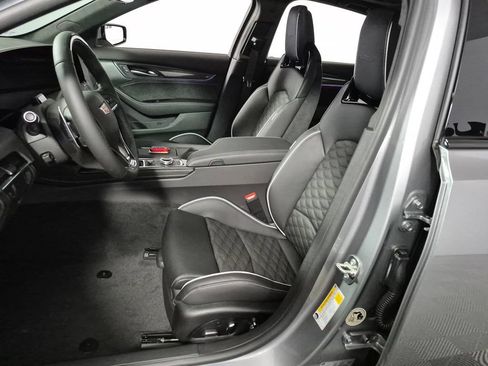 New 2026 Cadillac CT5 V w/ Technology Package AWD/4WD image 9