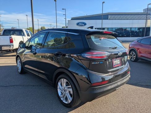 Used 2023 Chevrolet Bolt LT w/ Driver Confidence Package FWD image 8