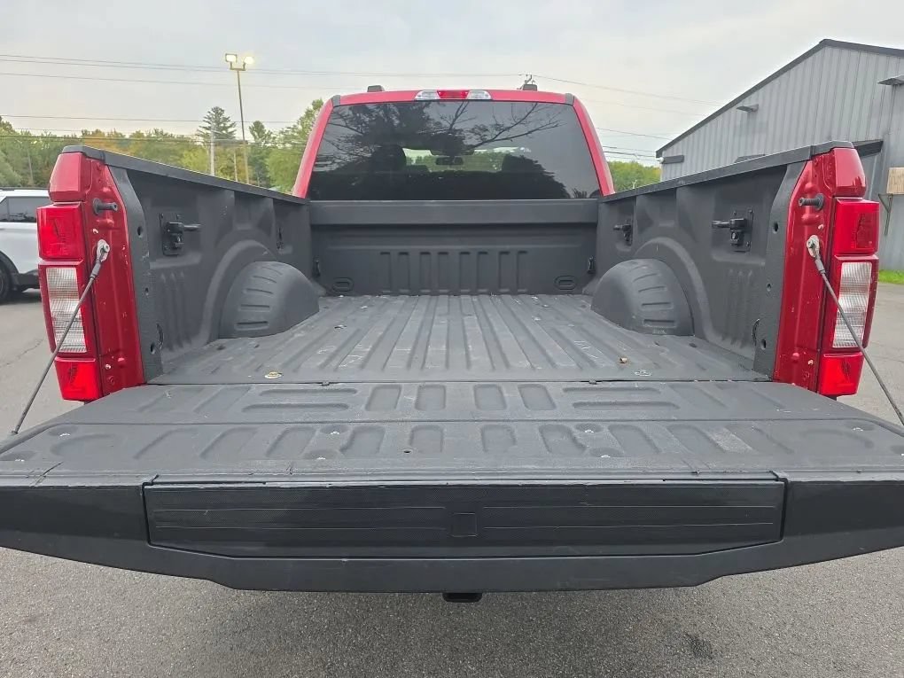 Used 2020 Ford F250 XLT w/ XLT Premium Package AWD/4WD image 11