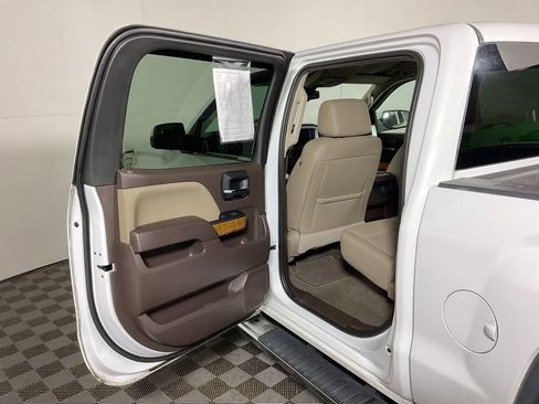 Used 2018 GMC Sierra 1500 SLT AWD/4WD image 31