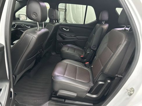 Used 2023 Chevrolet Traverse High Country image 26