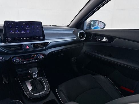 Used 2023 Kia Forte GT-Line w/ GT-Line Technology Package FWD image 22