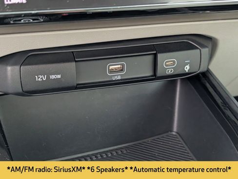 Used 2023 Kia Niro Wind image 9