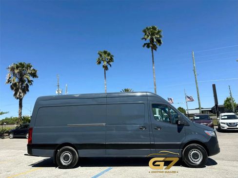 Used 2019 Mercedes-Benz Sprinter 170 image 5