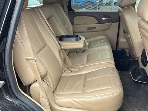 Used 2011 Chevrolet Tahoe LT AWD/4WD image 32