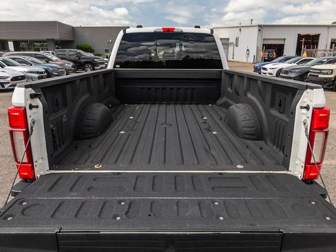 Used 2020 Ford F450 King Ranch w/ King Ranch Ultimate Package AWD/4WD image 19
