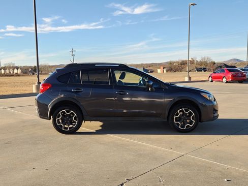 Used 2013 Subaru Crosstrek 2.0i Limited image 7