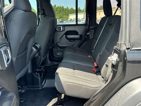 Used 2021 Jeep Wrangler Unlimited Sport image 9