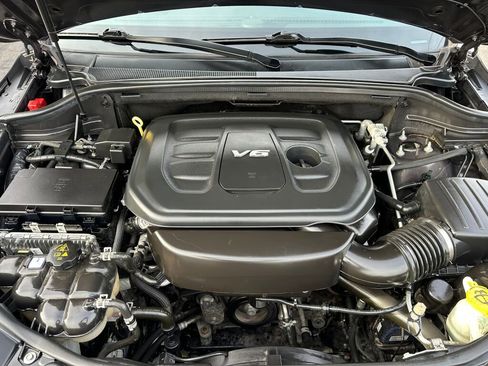 Used 2018 Jeep Grand Cherokee Limited w/ Luxury Group II image 38