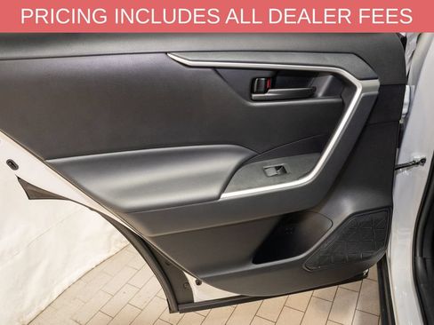 Certified 2025 Toyota RAV4 LE AWD/4WD image 8