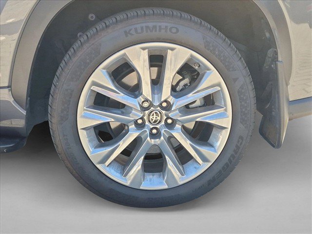 Used 2020 Toyota Highlander Limited AWD/4WD image 22