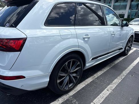 Used 2023 Audi SQ7 Prestige w/ Prestige Package AWD/4WD image 11
