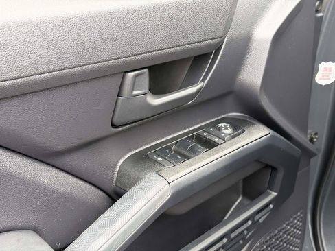 Used 2025 Toyota 4Runner SR5 image 18