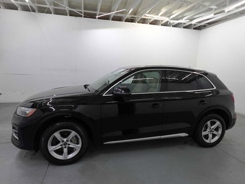 Used 2023 Audi Q5 2.0T Premium w/ Convenience Package AWD/4WD image 8